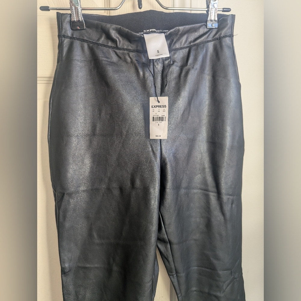 NWT Express Faux Leather Leggings | Size Small | Black